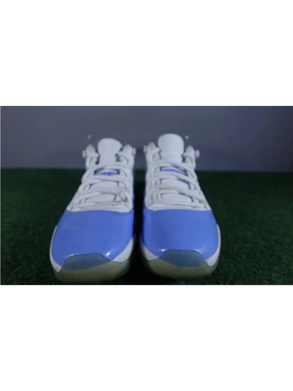 Air jordan 11 low shoes men’s size 9